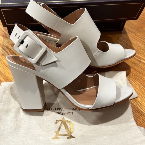 Strap up block heel sandals- Signature Vince Camuto - Picture 7 of 8